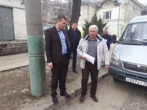 Пенза. Заместитель главы администрации Юрий Ильин призвал ресурсников ускорить темпы восстановления дорог