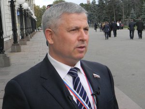 Государственная Дума РФ.  Виктор Кидяев: повышение роли местного самоуправления – путь к демократии