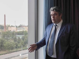 "Российская газета". Едут на красный