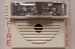 «Парламентская газета».  Эксперт предложил установить индикаторы пожарных рисков в торговых центрах