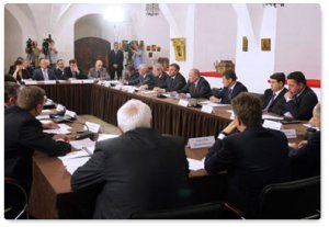 Правительство РФ. Владимир Путин провёл расширенное заседание Президиума Совета при Президенте РФ по развитию местного самоуправления