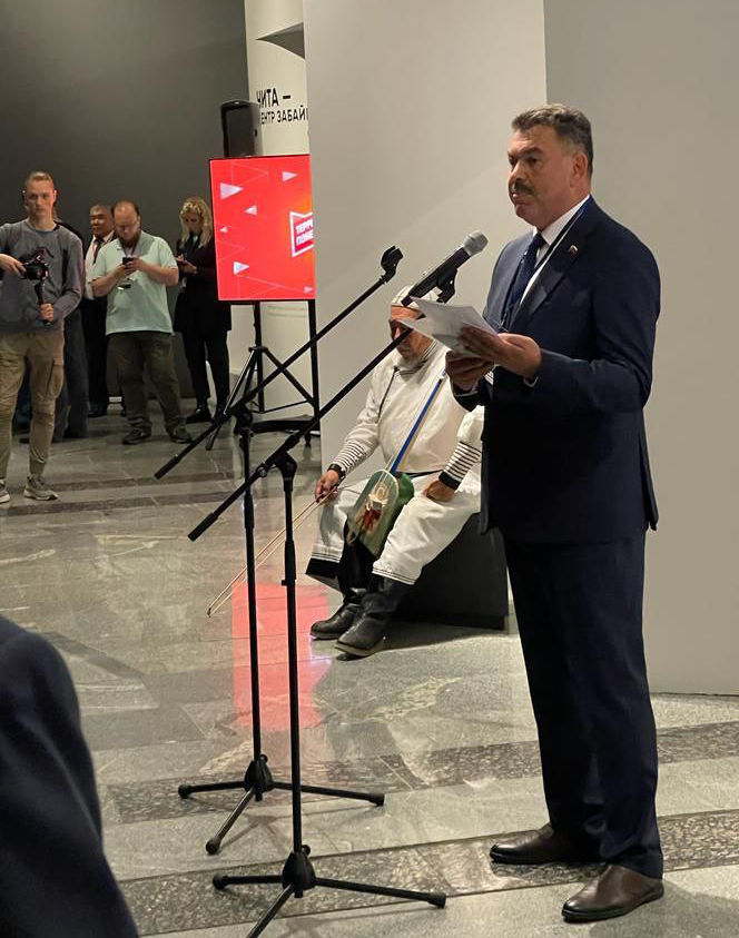 photo_2022-09-15_17-14-51 2 cut.jpg